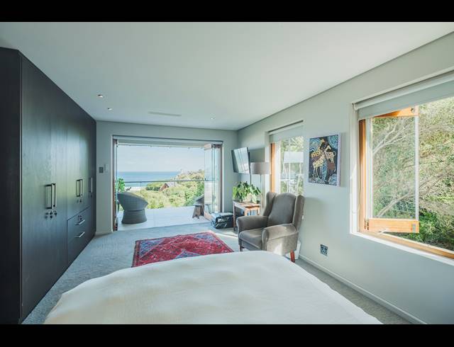 3 BEDROOM FREEHOLD TO LET IN CHAPMANS PEAK